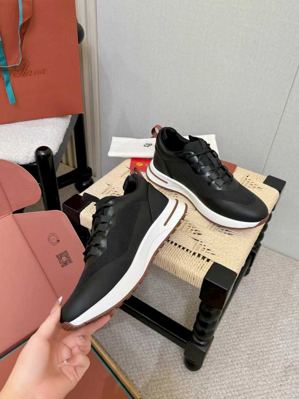 Loro Piana Black Leather Low-Top Sneakers