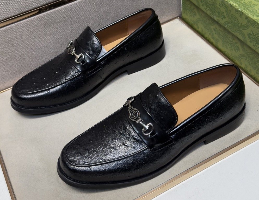 Gucci Men's Black Textured Bit Loafers
